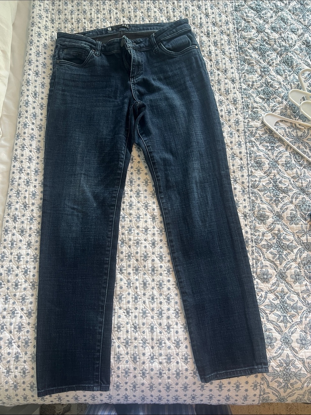 Kut from the Kloth Straight Leg Jeans in Dark Blue